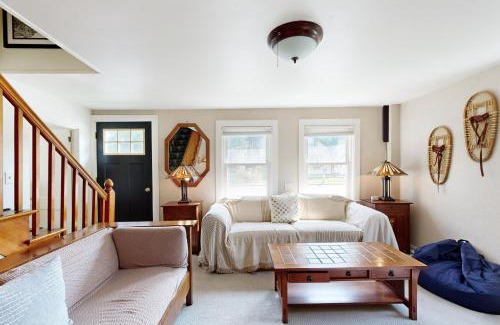 Proctorsville House | Vermont Farm House and Studio