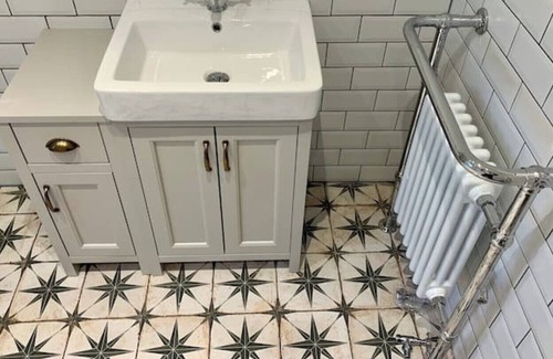 Markhouse House | Very Comfortable Family Home in East London