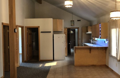 Winton Apartment | Very Nice Upper Apartment