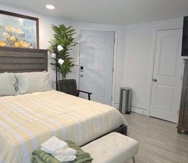 East Side Apartment | Vessel Hotel Studio Suites of Atlanta