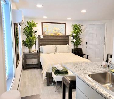 East Side Apartment | Vessel Hotel Studio Suites of Atlanta