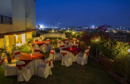 Panch Batti Hotel | Vesta Maurya Palace