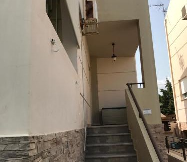 Kato Diminio House | VF House