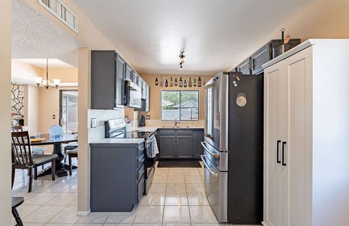 Catalina Madre House | Via Madre (Alexis & Jason)