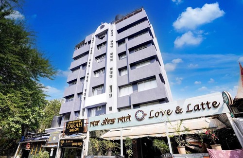 Juhu Hotel | Vibes INN