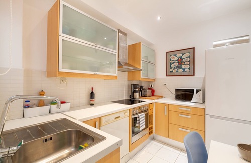 Pangrati Apartment | Vibrant in Pangrati by Athenian Homes