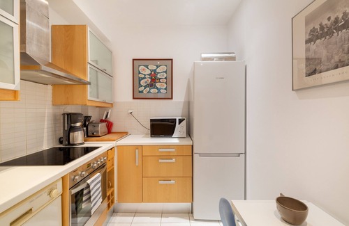 Pangrati Apartment | Vibrant in Pangrati by Athenian Homes