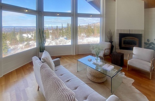 Hillside East House | Vibrant mountain view home with fireplace, game room, gas grill, deck & W/D