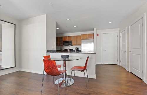 West End Apartment | Vibrant Two Bed steps from Charles River
