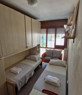 Padova Apartment | Vicino al Prato della Valle intero appartamento parcheggio facile di fronte