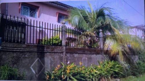 Douala Apartment | Vicky Appartements Palmengarten Douala Maképè Belavie