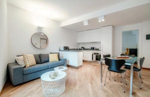 Argegno Apartment | Vicolo Dei Pescatori - by MyHomeInComo