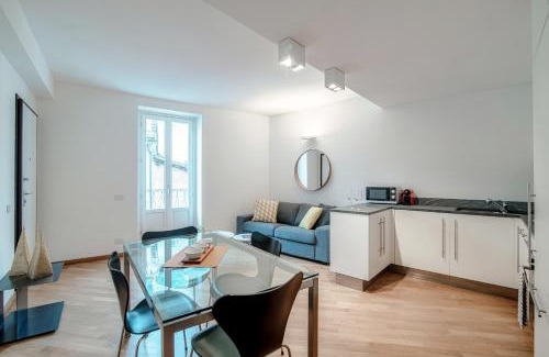 Argegno Apartment | Vicolo Dei Pescatori - by MyHomeInComo