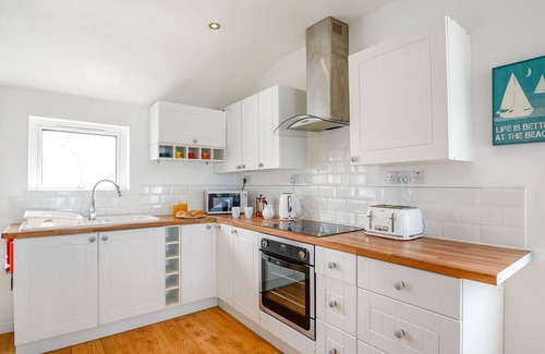 Rhosneigr Cottage | Victoria House