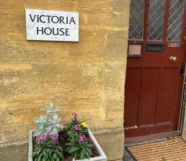Stow-on-the-Wold Hotel | Victoria House