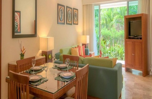 Villa Juarez Resort | Vidanta Resort 2Bedroom Suite