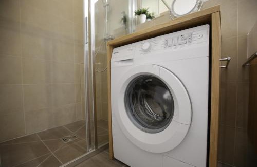 Rudolfsheim-Funfhaus Apartment | Vienna Gold Apartments - contactless check in