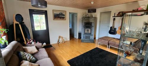 Lohja Apartment | Viihtyisä ja kodikas omakotitalo isolla pihalla