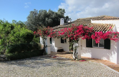 Alcalar Villa | Villa Fumone - Portimão - private home between Penina and Morgado Golf