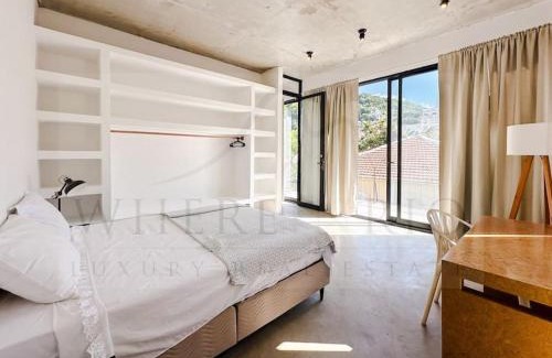 Santa Teresa Villa | Vila Amorim - Art Residency