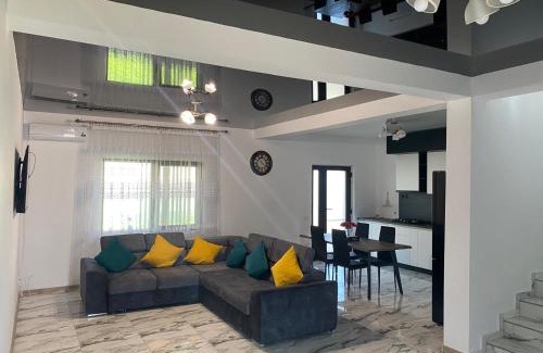Navodari Villa | Vila Antonia