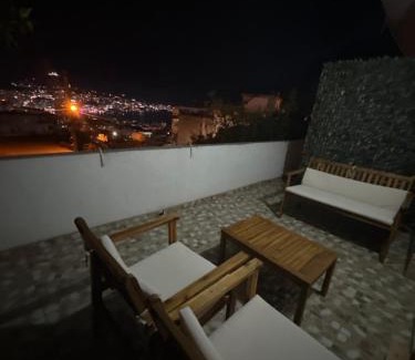 Sarande House | Vila Deal