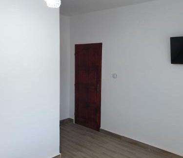 Orsova House | Vila Giovanni