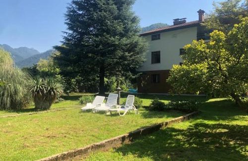 Most na Soci Apartment | Vila Labod, Unique Villa At The Lake