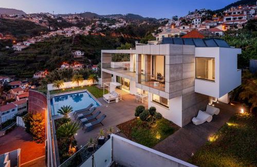 Sao Goncalo Villa | Vila Lazareto by An Island Apart