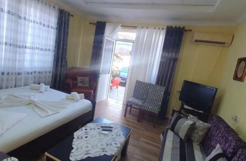 Ksamil Apartment | Vila Mikaela