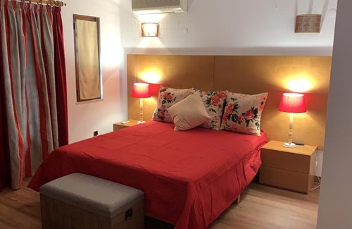 Alcantarilha Villa | Vila sol