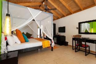 Vilamendhoo Island Resort | Vilamendhoo Island Resort & Spa