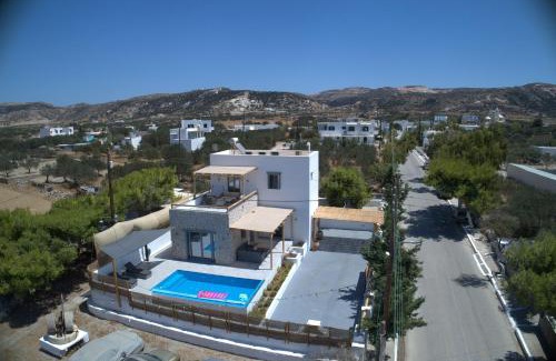 Zefiria Villa | Vilianna