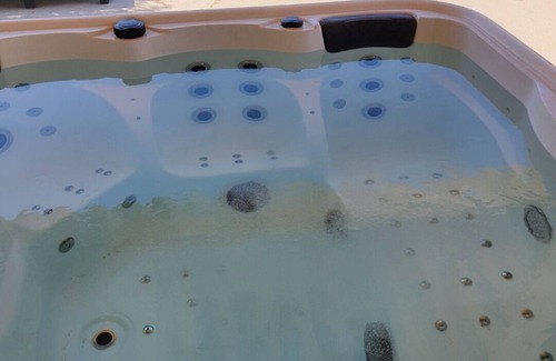 Pertuis Villa | Villa 10 Personnes Jacuzzi Piscine Sud Lubéron Proche D'aix-en-provence