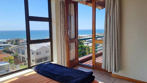 Wavecrest Villa | Villa @ 19 Palm with spectacular sea views