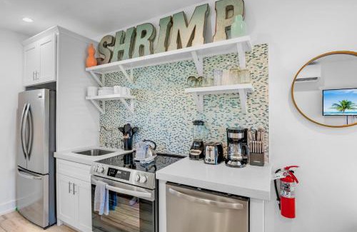 Holmes Beach Villa | Villa #2 Shrimp