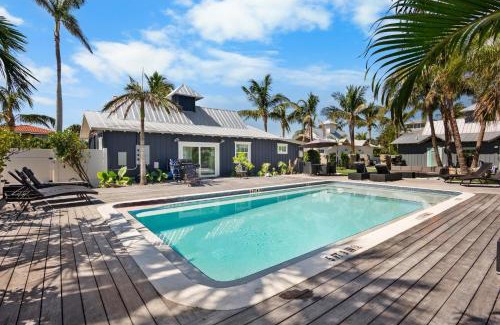 Holmes Beach Villa | Villa #2 Shrimp