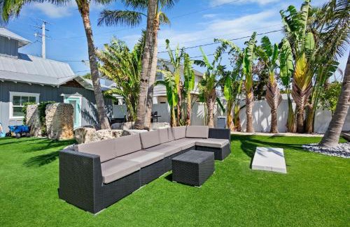 Holmes Beach Villa | Villa #2 Shrimp