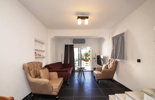 Bodrum City Center Villa | Villa 200 m to Beach With Backyard in Bodrum