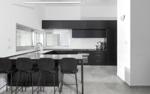 Eilat Villa | Villa 26 - 7 bedrooms with private pool