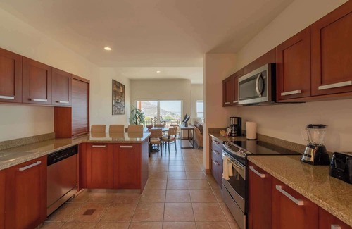 La Paz Villa | Villa 3BR Ocean View & Terrace at Colinas