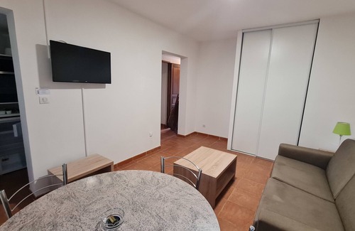 Serra-di-Ferro Villa | Villa 4 to5 pers T2 climatisée dans résidence vue mer * piscine chauffée.