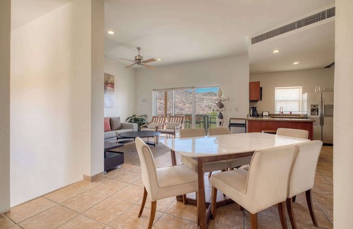 La Paz Villa | Villa 4BR Ocean View & Terrace at Colinas