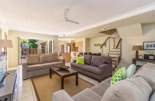 Yamba Villa | Villa 63 - Resort Style Living