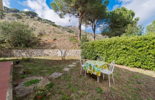 Riotorto Villa | Villa 7 sleeps Campo al Pero in the true heart of the island between Porto Azzurro and Rio Marina