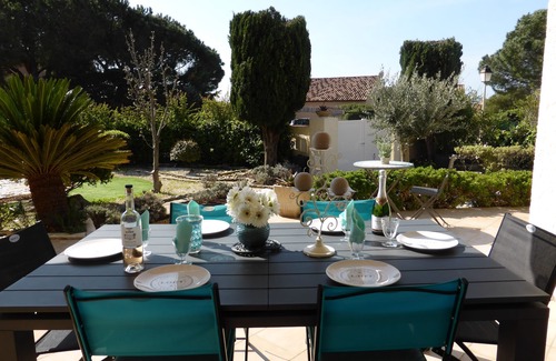 La Londe-les-Maures Villa | Villa 7Pers La Londe les Maures residential sector Facing the Or Hyères islands