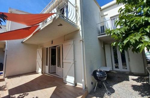 Saint-Pierre-la-Mer House | Villa 8 pers, 4 ch, jardin, clim 200m de la plage