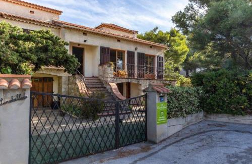 Le Brusc House | Villa a 100 m de la mer