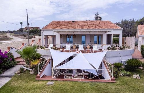 Costa Saracena-Castelluccio Villa | Villa Acqua Saracena by Wonderful Italy