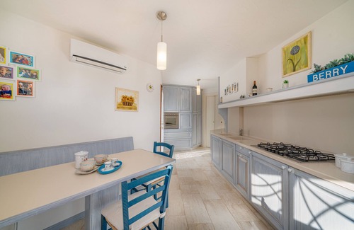 San Teodoro Villa | Villa Adele, sea view, pool, 700 meters from the beach
